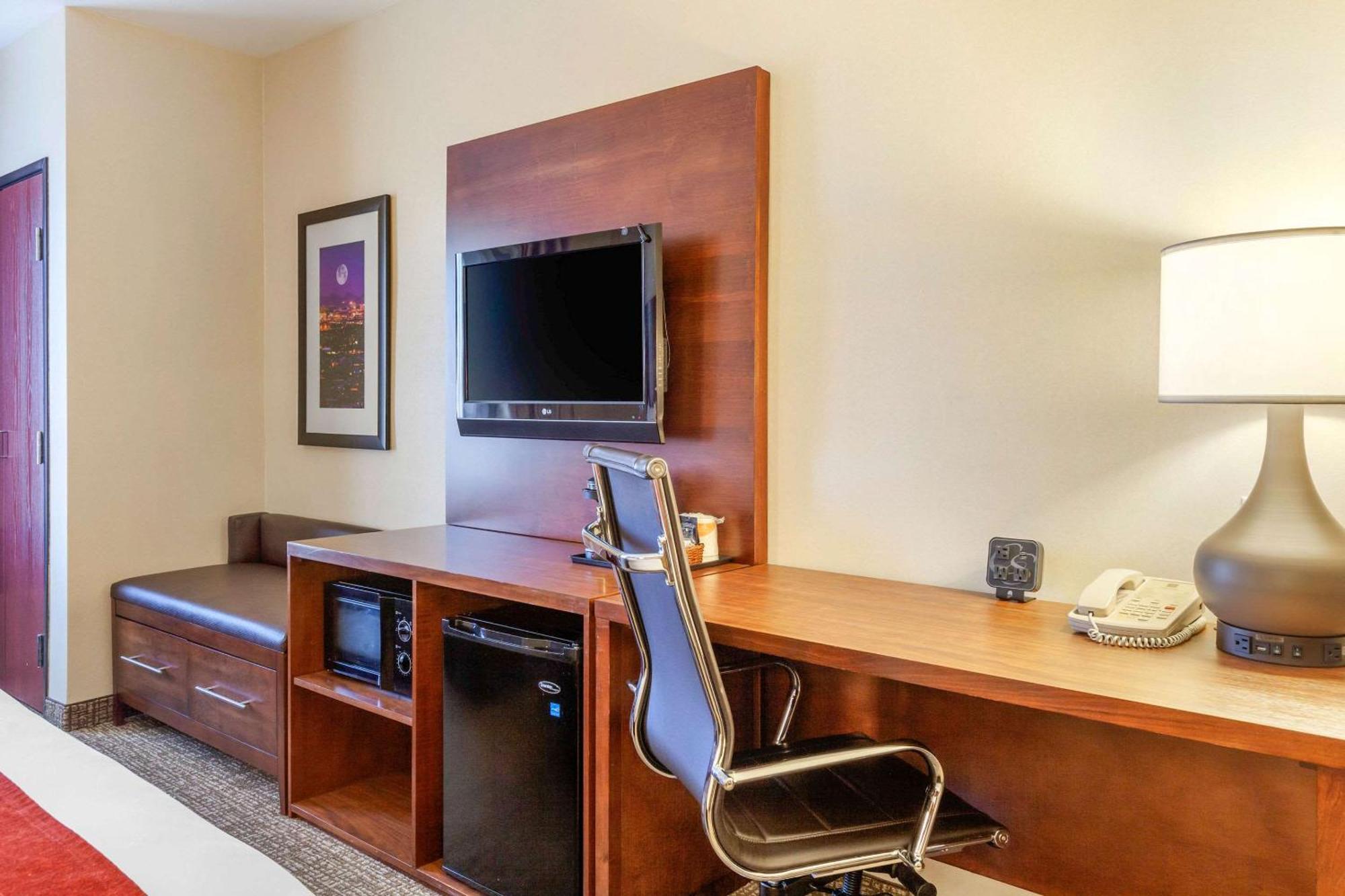 Comfort Suites Glendale - State Farm Stadium Area Exteriér fotografie