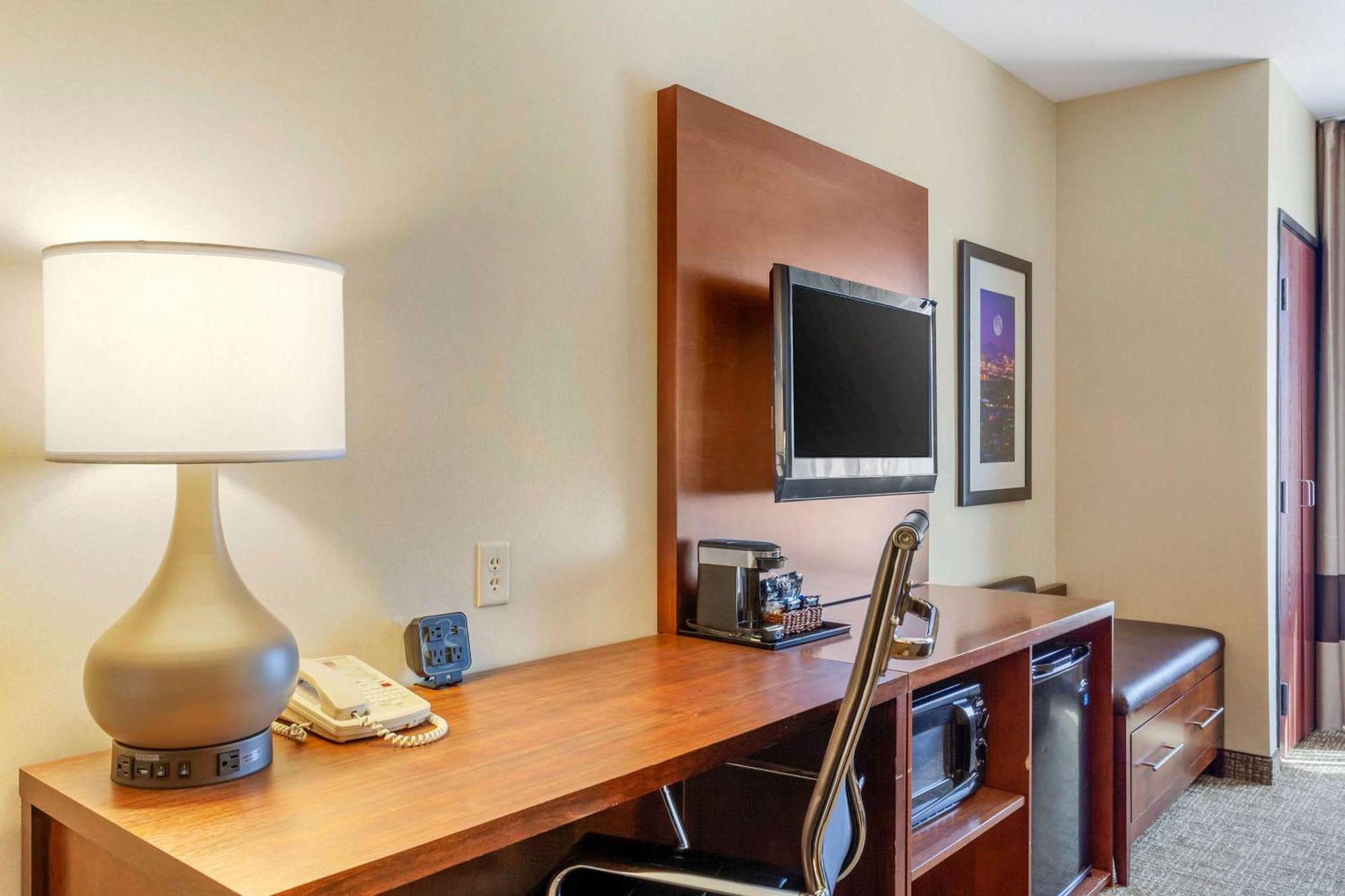 Comfort Suites Glendale - State Farm Stadium Area Exteriér fotografie